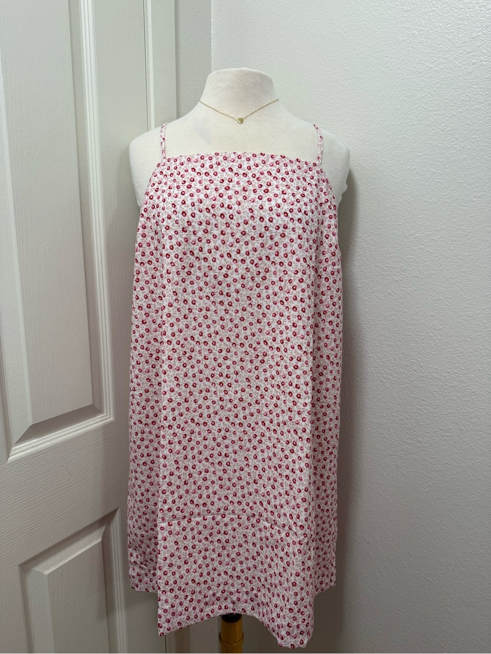 Old Navy Pink and White Floral Slip Chemise